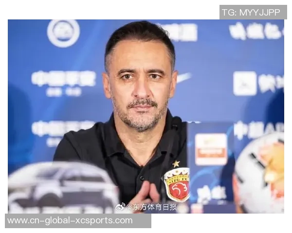 海港上一任冠军教头下课，狼队辞退主教练佩雷拉